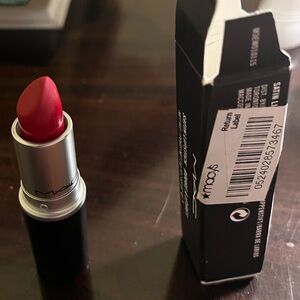 MAC LIPSTICK Rouge A Levres